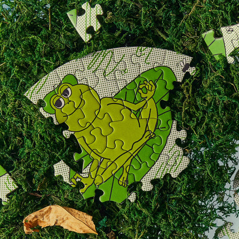 Peace Frogs